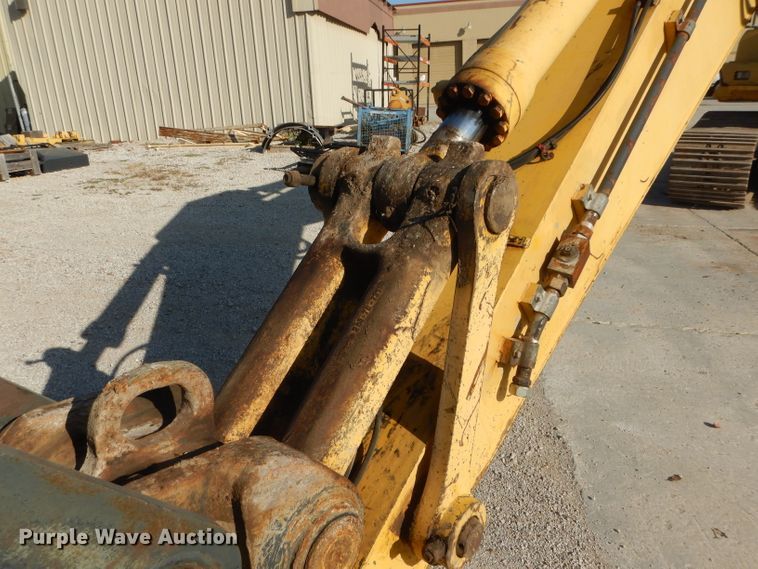 image for item DI8310 2006 Komatsu PC300LC-7  excavator
