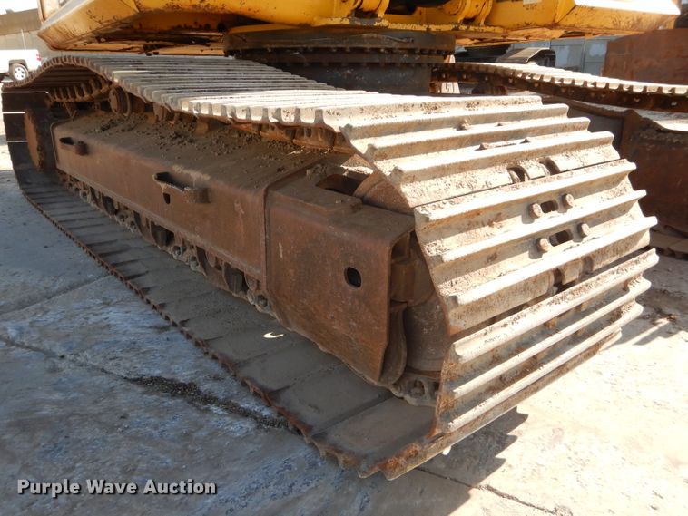 image for item DI8310 2006 Komatsu PC300LC-7  excavator