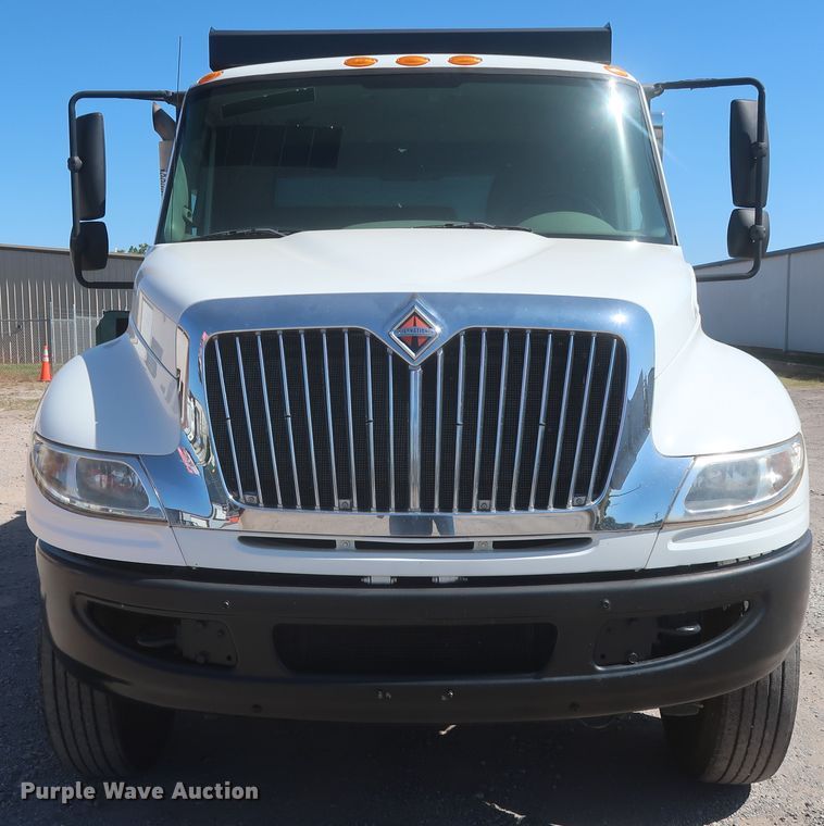 image for item DJ1816 2011 International DuraStar 4400  dump truck