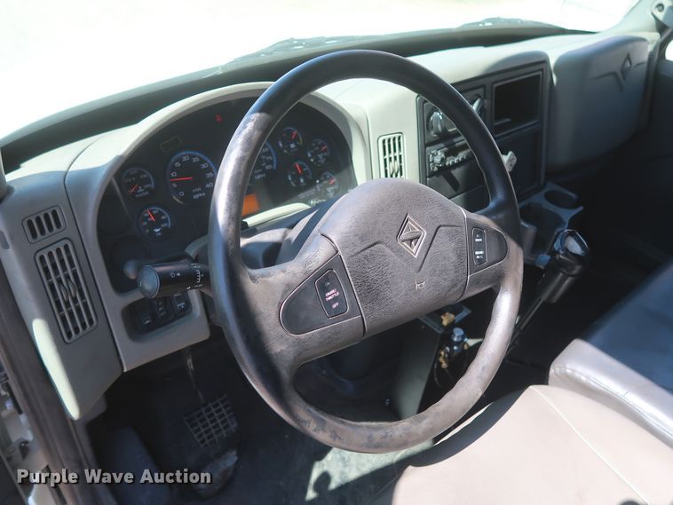 image for item DJ1816 2011 International DuraStar 4400  dump truck