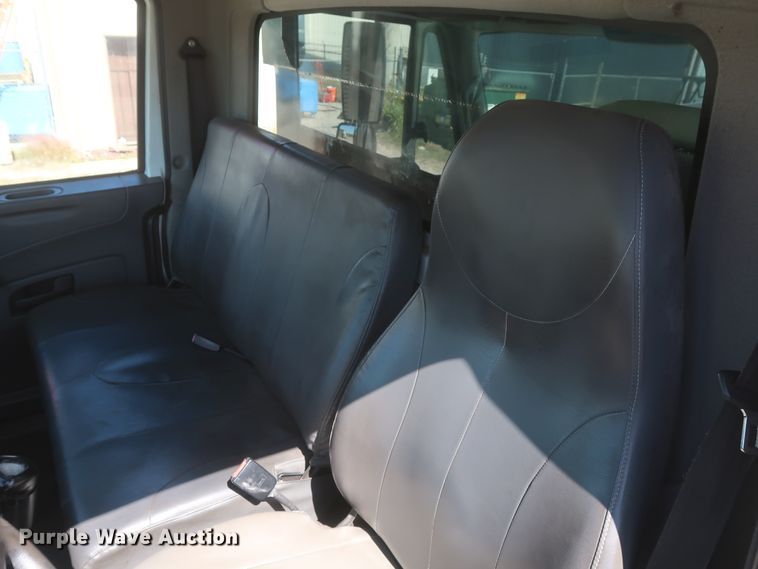 image for item DJ1816 2011 International DuraStar 4400  dump truck