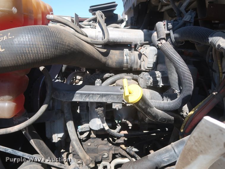 image for item DJ1816 2011 International DuraStar 4400  dump truck