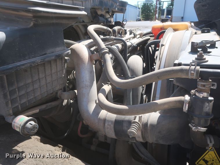 image for item DJ1816 2011 International DuraStar 4400  dump truck