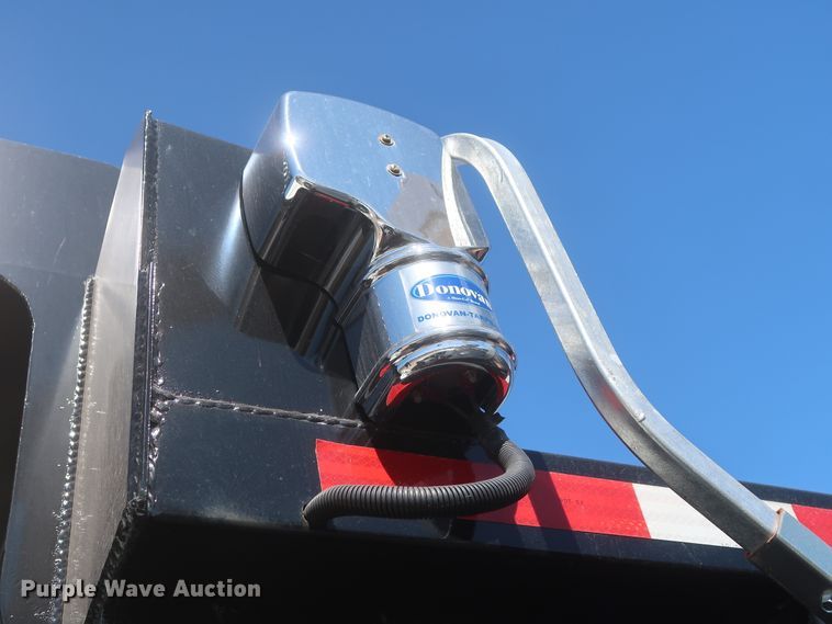 image for item DJ1816 2011 International DuraStar 4400  dump truck