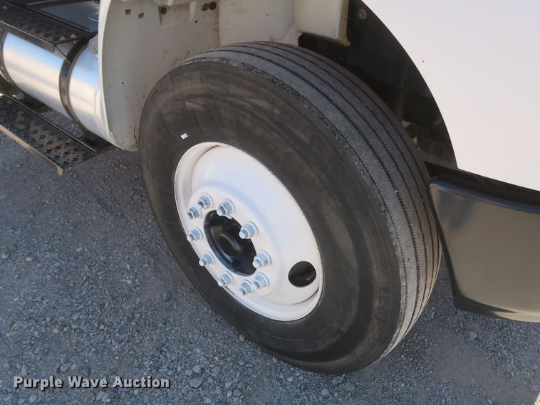 image for item DJ1816 2011 International DuraStar 4400  dump truck