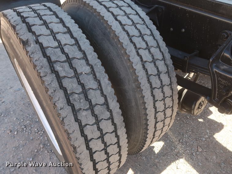 image for item DJ1816 2011 International DuraStar 4400  dump truck