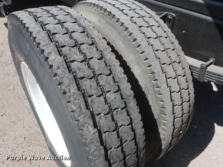 image for item DJ1816 2011 International DuraStar 4400  dump truck