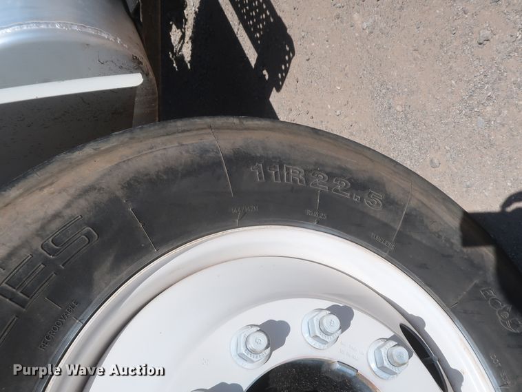 image for item DJ1816 2011 International DuraStar 4400  dump truck