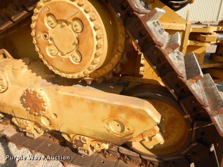 image for item DJ8776 1990 Caterpillar D8N  cable plow