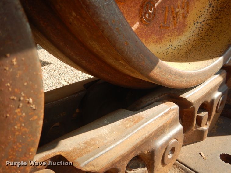 image for item DJ8776 1990 Caterpillar D8N  cable plow