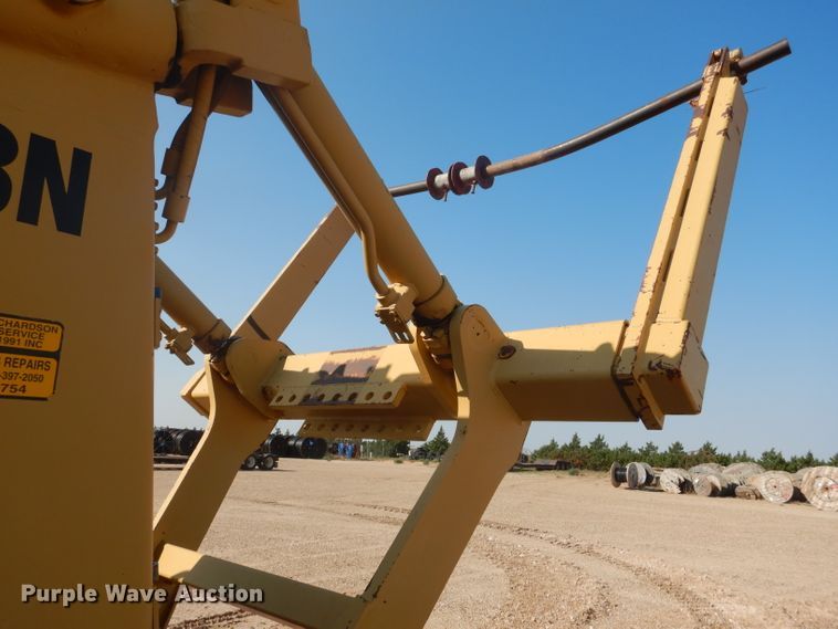 image for item DJ8776 1990 Caterpillar D8N  cable plow