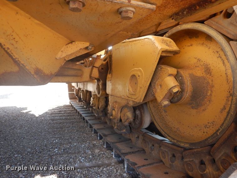 image for item DJ8776 1990 Caterpillar D8N  cable plow