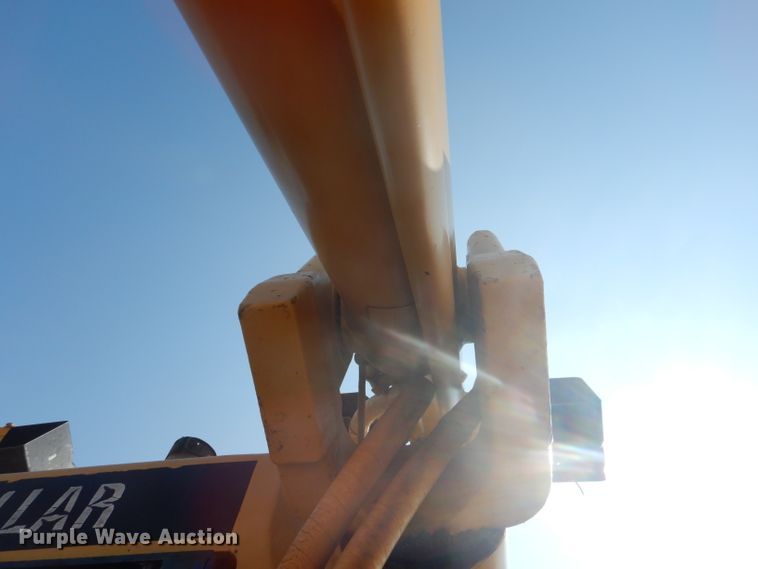 image for item DJ8776 1990 Caterpillar D8N  cable plow