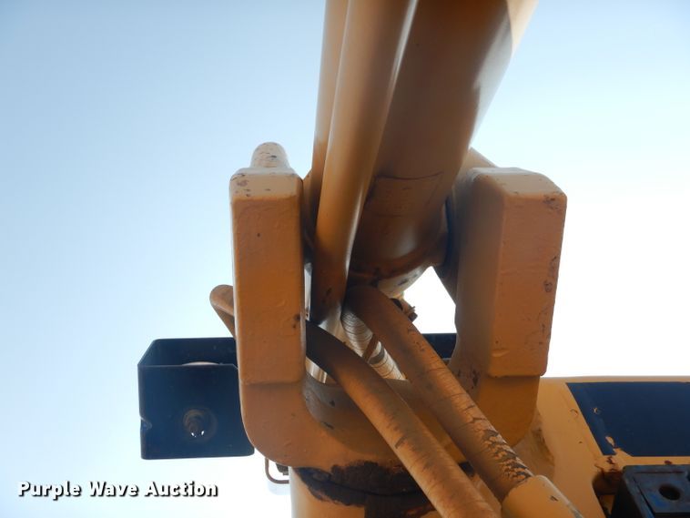 image for item DJ8776 1990 Caterpillar D8N  cable plow