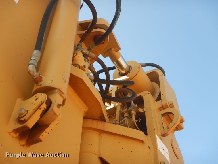 image for item DJ8776 1990 Caterpillar D8N  cable plow