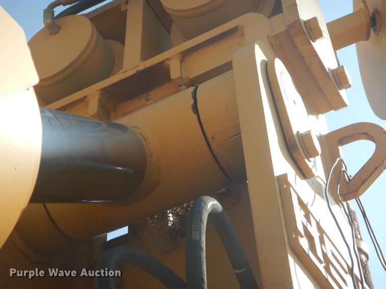 image for item DJ8776 1990 Caterpillar D8N  cable plow