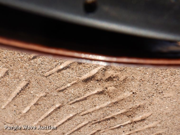 image for item DJ8776 1990 Caterpillar D8N  cable plow