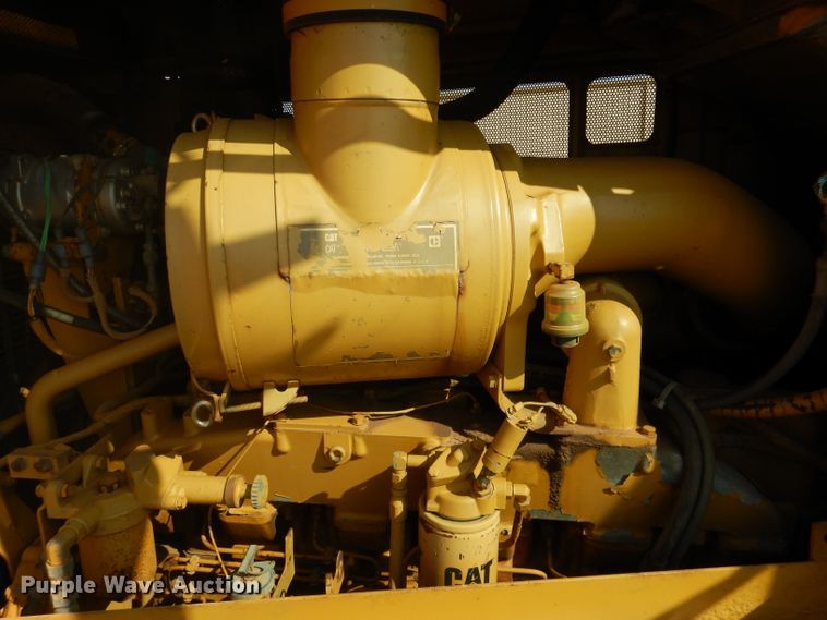 image for item DJ8776 1990 Caterpillar D8N  cable plow