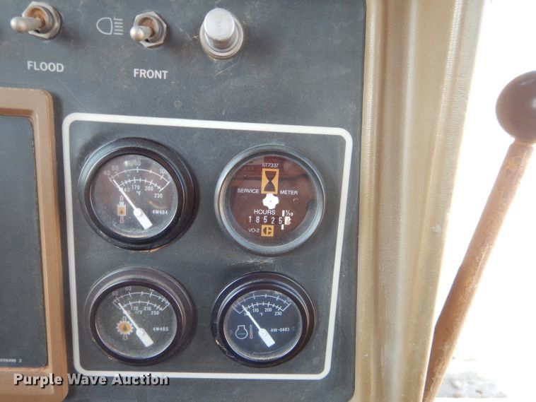 image for item DJ8776 1990 Caterpillar D8N  cable plow