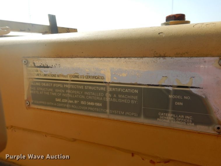 image for item DJ8776 1990 Caterpillar D8N  cable plow