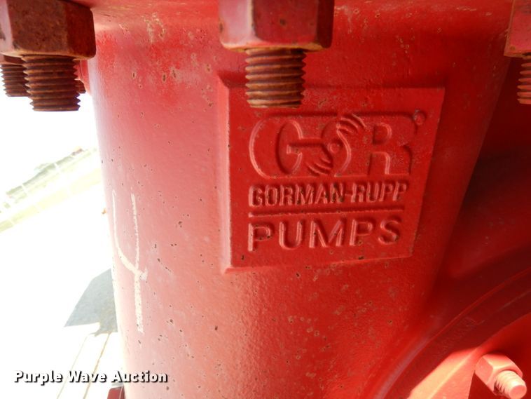 image for item DJ8779 2004 Kaylin Hebert LS-2-35T frac blender trailer