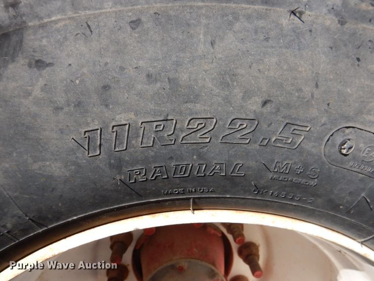 image for item DJ8779 2004 Kaylin Hebert LS-2-35T frac blender trailer