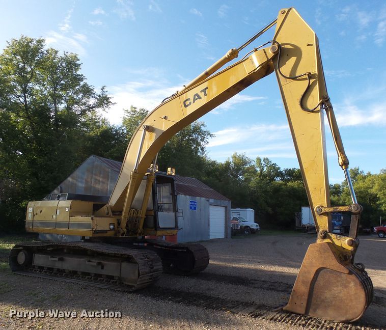 image for item DX9239 1989 Caterpillar EL200B  excavator