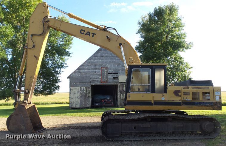 image for item DX9239 1989 Caterpillar EL200B  excavator