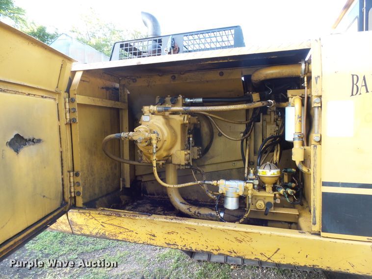 image for item DX9239 1989 Caterpillar EL200B  excavator