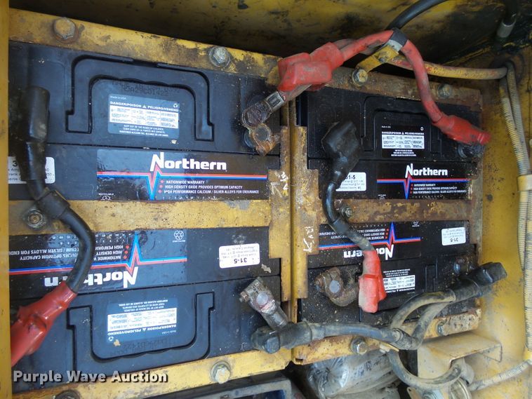 image for item DX9239 1989 Caterpillar EL200B  excavator