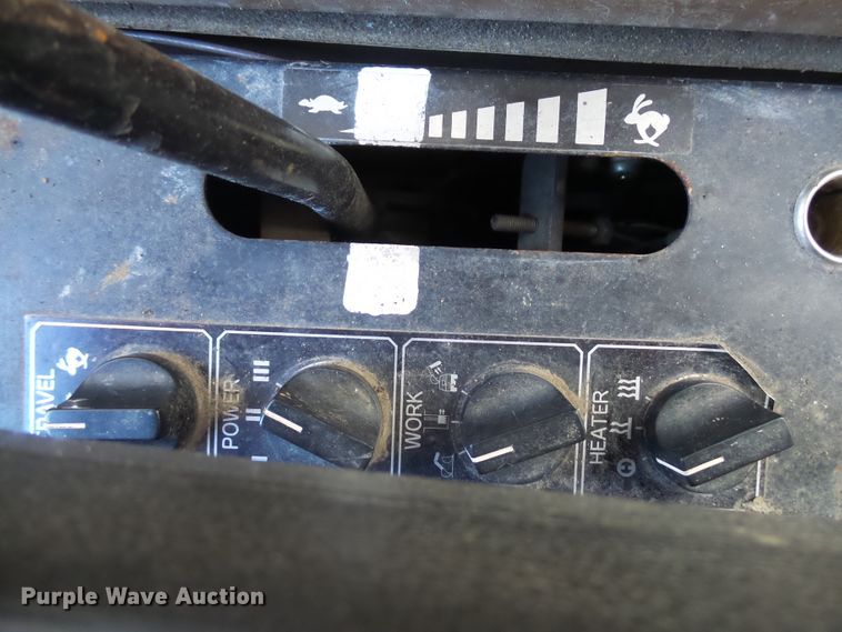 image for item DX9239 1989 Caterpillar EL200B  excavator