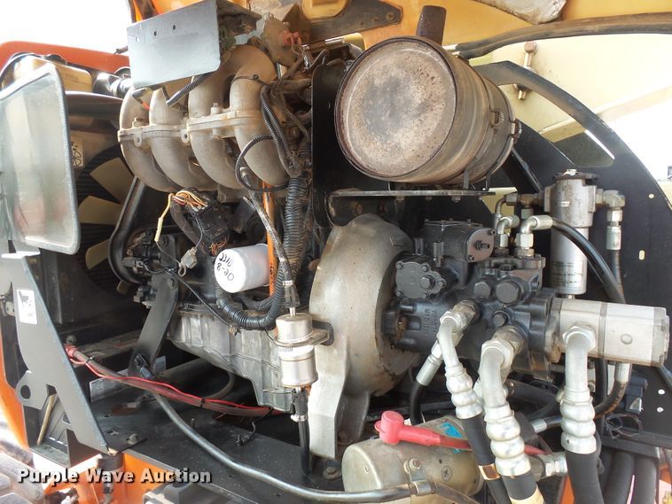 image for item DX9242 2000 JLG 450AJ  boom lift