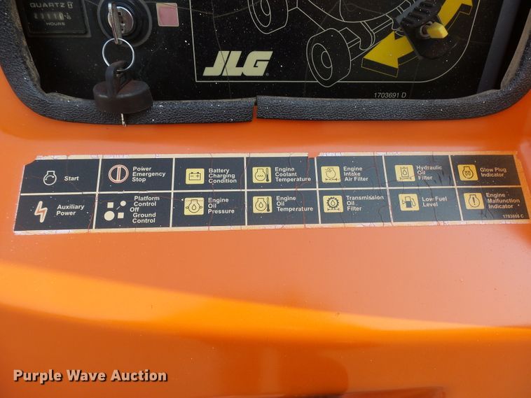image for item DX9242 2000 JLG 450AJ  boom lift