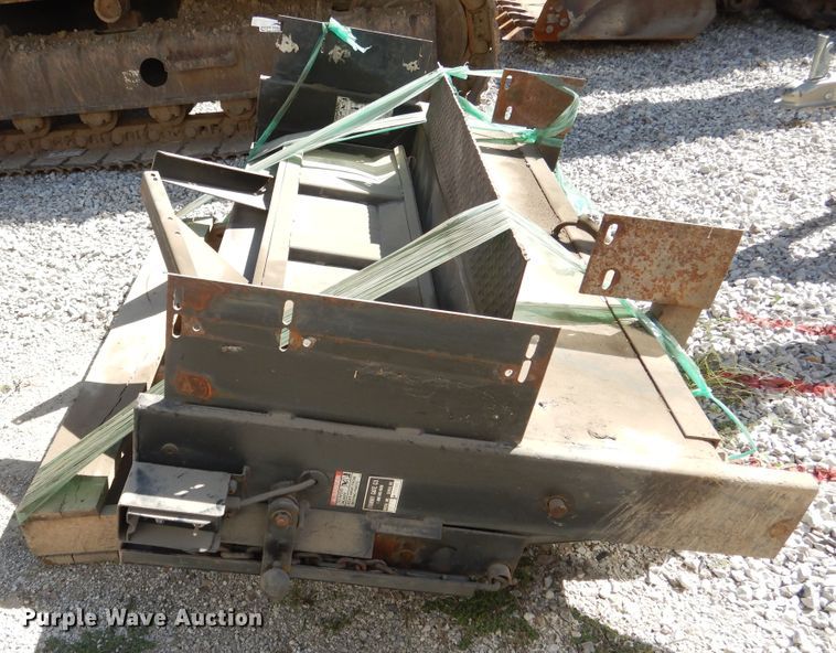 image for item DY9872 Tommy Gate 641340 end gate lift