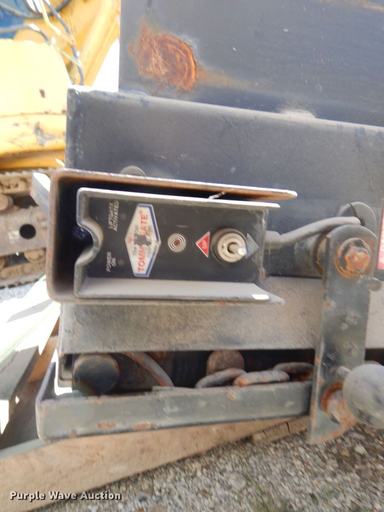 image for item DY9872 Tommy Gate 641340 end gate lift