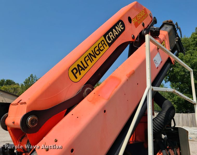 image for item DY9921 Palfinger PK15002 crane