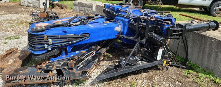 image for item DY9940 PM 21A knuckle boom crane