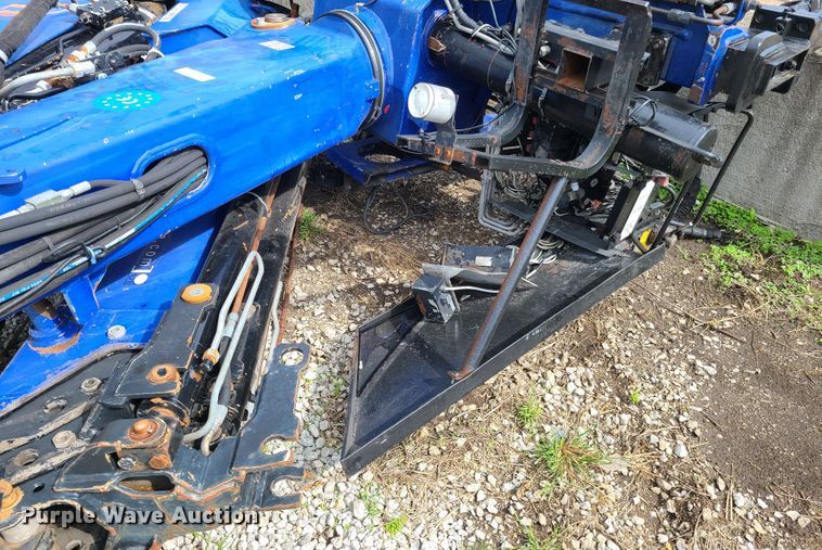 image for item DY9940 PM 21A knuckle boom crane