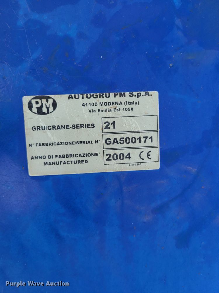 image for item DY9940 PM 21A knuckle boom crane