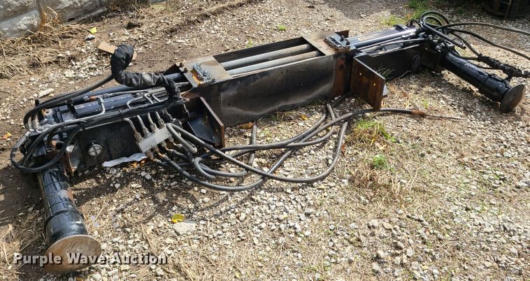 image for item DY9940 PM 21A knuckle boom crane