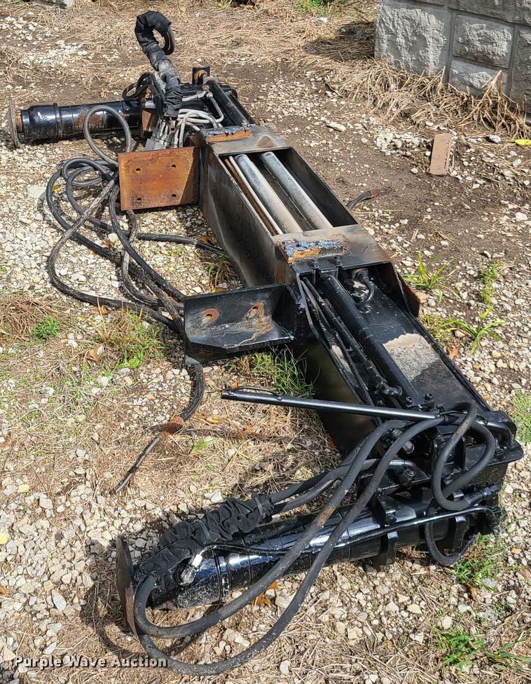 image for item DY9940 PM 21A knuckle boom crane