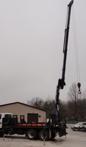 image for item DY9940 PM 21A knuckle boom crane