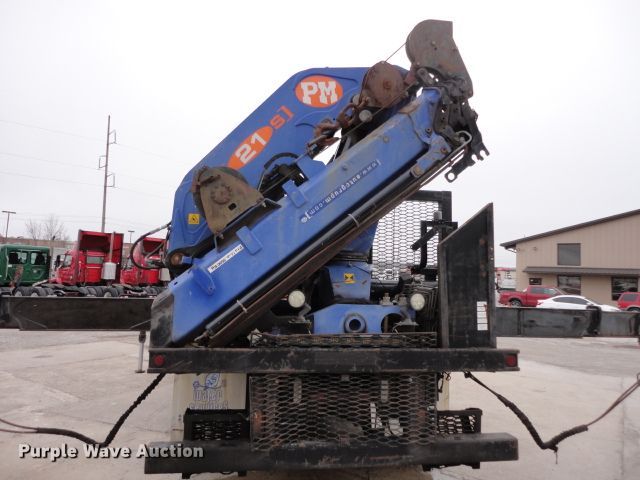 image for item DY9940 PM 21A knuckle boom crane