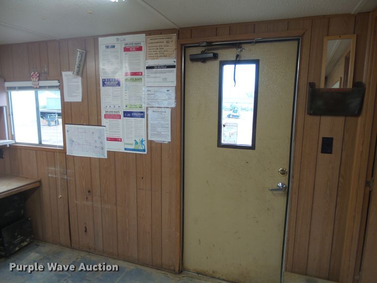 image for item EF9656 1997 Miller office trailer