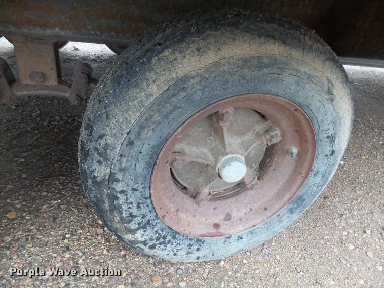 image for item EF9656 1997 Miller office trailer