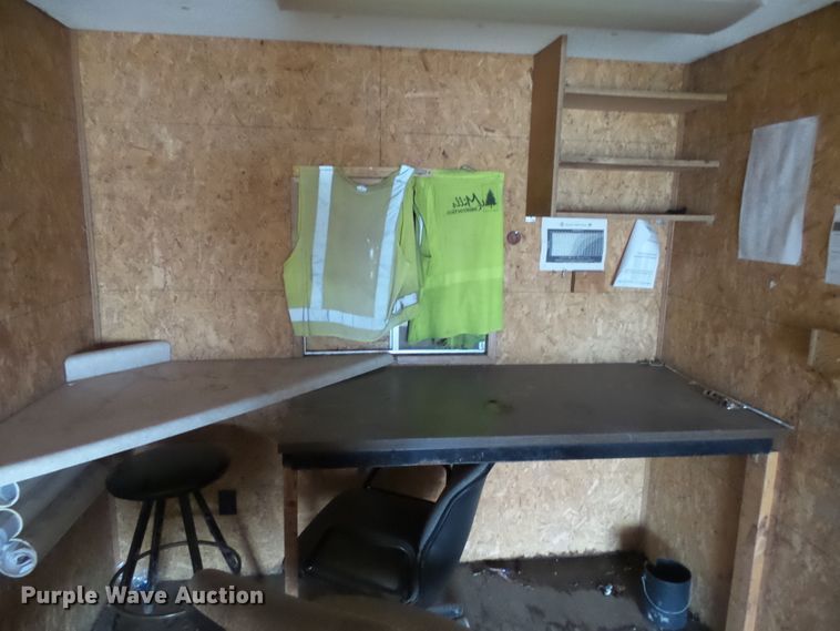 image for item EF9657 1995 Miller office trailer