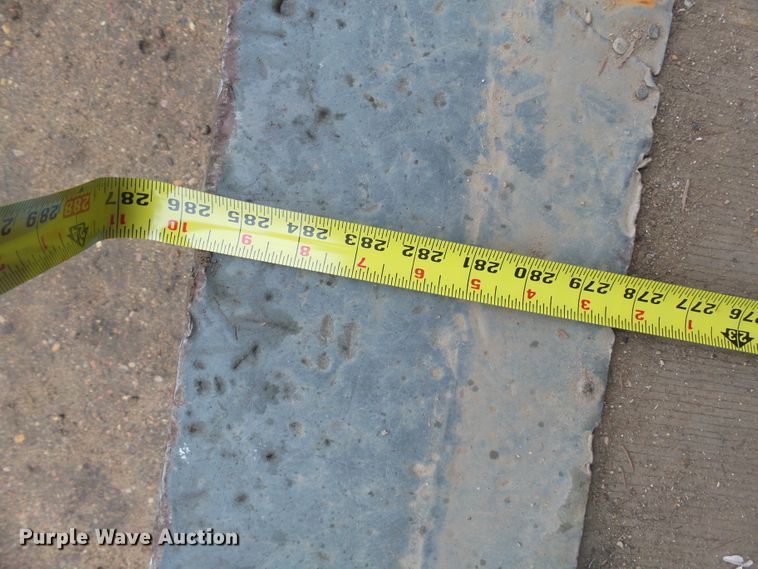 image for item EF9657 1995 Miller office trailer