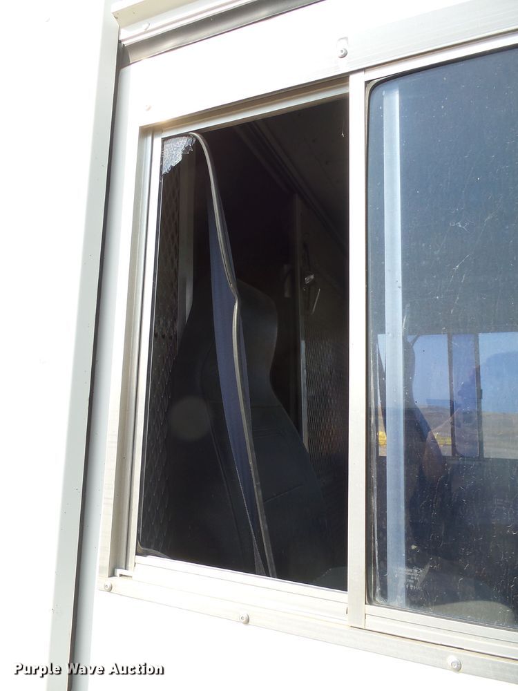 image for item EF9665 1997 Chevrolet P30  delivery truck