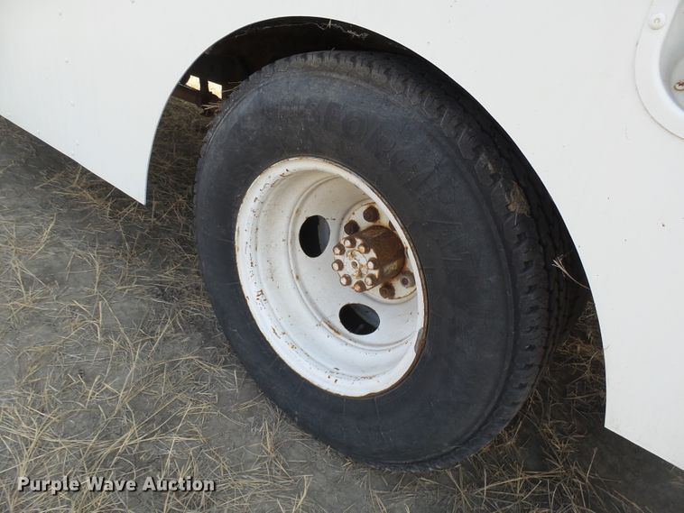 image for item EF9665 1997 Chevrolet P30  delivery truck