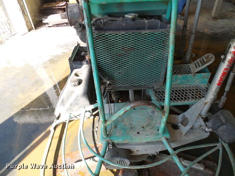 image for item EP9921 Multiquip HTN31VTCS power trowel